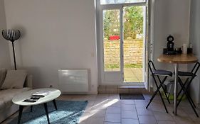 2 chambres, 50m centre ville plage, terrasse wifi